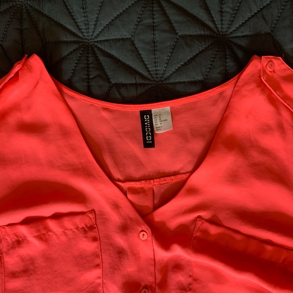 Coral Button-Up Blouse - Picture 4 of 6